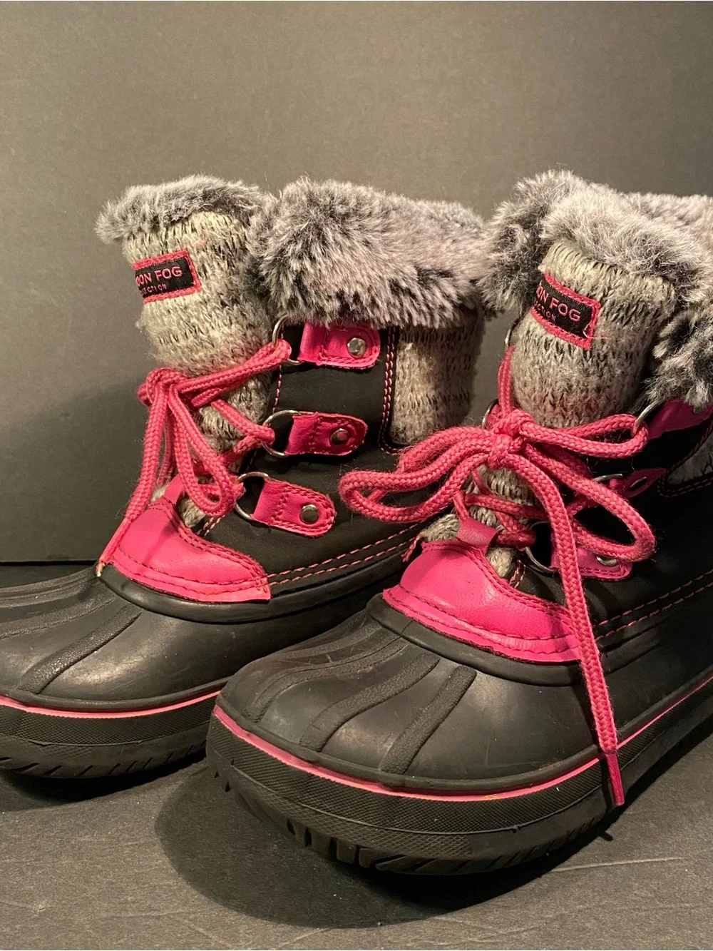 London Fog Girls Sz 13 Black and Pink Faux-Fur Trim Winter Boots